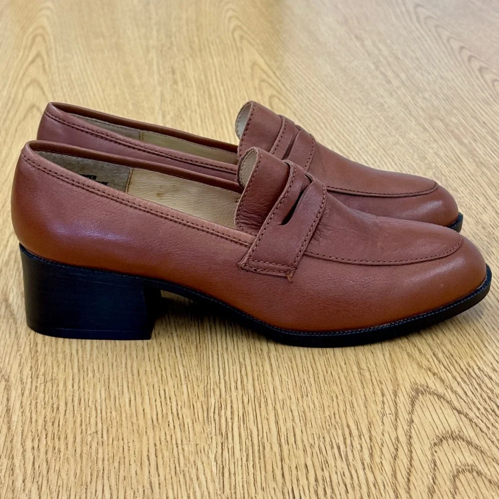 Prima Royale Women’s Classic Brown Chunky Heel Leather Loafers Size 8.5 Preppy
